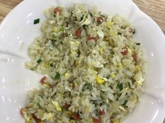 炒饭-江城燕子大排档(江汉路步行街店)