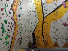 -问山MountQuest攀岩馆