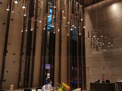 -星河吉酒店-BOND大堂吧·咖啡·简餐