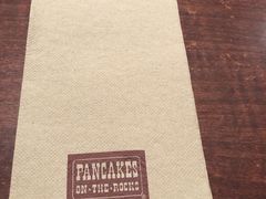 -Pancakes on the rocks(Darling Harbour)