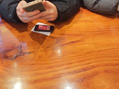 -爆炸头阿姨小四川正宗川味小吃(无任何分店)