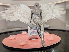 -涨巢·潮玩水疗局