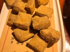 -魏铭鱼头捞饭(晋阳路店)