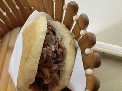 -闫家驴肉老店(华电一校店)