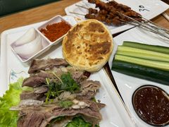 -花儿穆萨·烤肉餐厅(石马坪店)