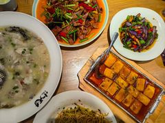 -严记小天府酸菜鱼(西四路店)