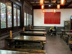 大堂-龙抄手(文殊坊店)