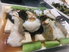 红烧石岐乳鸽-景月阁空中食府(希尔顿酒店)