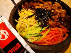 人气王黑椒鸡腿肉拌饭-新石器烤肉(百联川沙店)