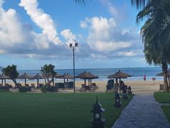 -三亚湾海居铂尔曼度假酒店