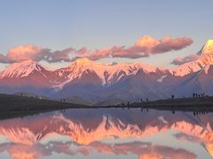 -贡嘎雪山