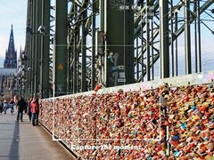 -科隆霍亨索伦桥爱情锁