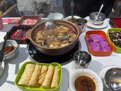 -菌小白火锅(时尚天河店)