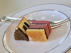 -BLACKSWAN黑天鹅(环球店)