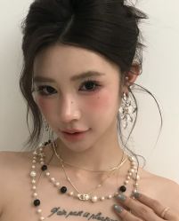 -明天见·化妆造型工作室