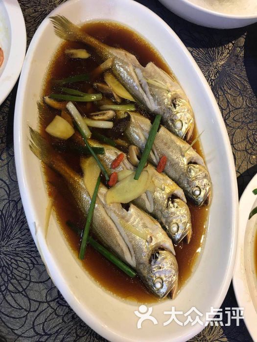 星龙海鲜蒸黄鱼图片 - 第10张