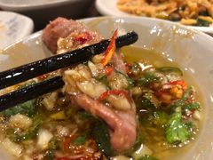 -老牌坊云南鱼豆花火锅(哈西万达店)