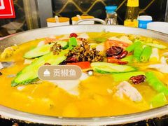 -小饕荟雅安贡椒鱼鲜馆(广福桥店)