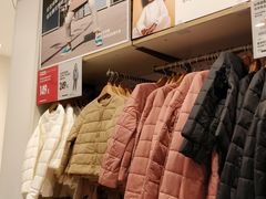 -优衣库(上海金桥国际商业广场店)