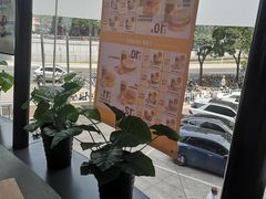 -麦当劳(展览路店)