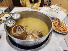 -朴小妹人参鸡汤火锅(长白山万达店)