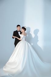 -Mu慕婚纱摄影·超级工作室