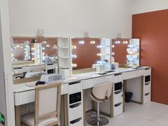 -HIMO海马体照相馆(上海华润CP静安店)