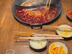 -萍姐火锅·公路夜市(武汉首店)