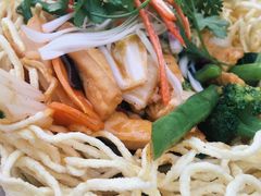 -Lanterns Vietnamese Restaurant