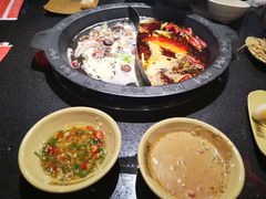 -宽板凳老灶火锅(外馆斜街店)