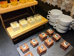 -唐拉雅秀酒店-西锦汇空中BBQ·思创餐厅