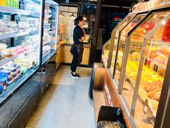 面包甜点陈列柜-新丰蛋糕(百花路总店)