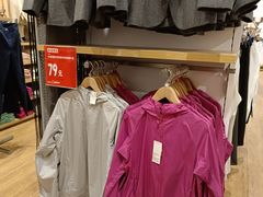 -优衣库(北京首开福茂宋家庄购物中心店)