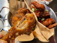 炸鸡翅一半一半-富乐满韩国正宗炸鸡韩国料理(虹泉路店)