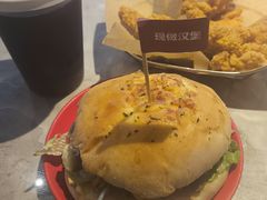 -必胜客(港悦广场店)