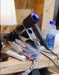 -构想时尚发型会所