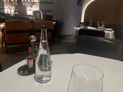 -斯普汇生蚝牛排馆(中骏世界城店)