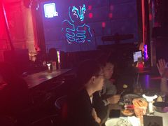 -蝴蝶汇音乐酒馆(罗湖店)