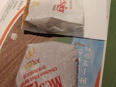 -麦当劳(轻轨曹杨路店)