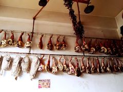 -阿婆情腊排骨火锅(金虹路店)