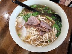 西北骨汤牛肉面-李先生牛肉面大王(济南火车站候车室店)