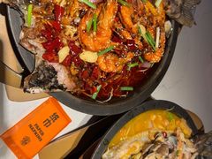 -鸣记脆皮烤鱼·海鲜烤鱼(三八广场店)