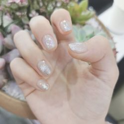 -初心纹眉洗眉·美甲美睫
