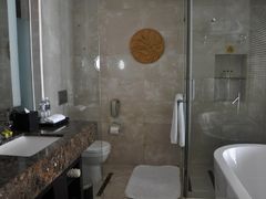 -青岛海尔洲际酒店