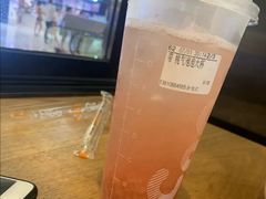 桃桃汽水-CoCo都可(合生汇店)