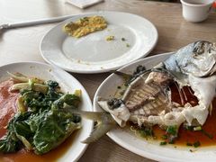 -红月湾海鲜饭店•沙滩海景(双月湾店)