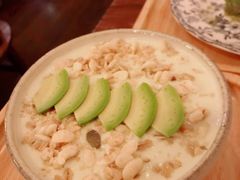 牛油果麦碎奶昔-小食院简餐厅