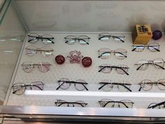-明月眼镜(三坝店)