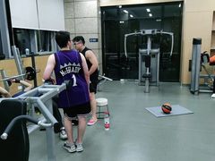 -乐刻运动健身(新浩e都店)