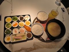 -妈妈故事米线(市府恒隆店)